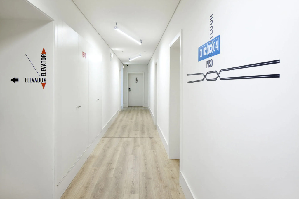 LSA Ascensor da Bica by Numa