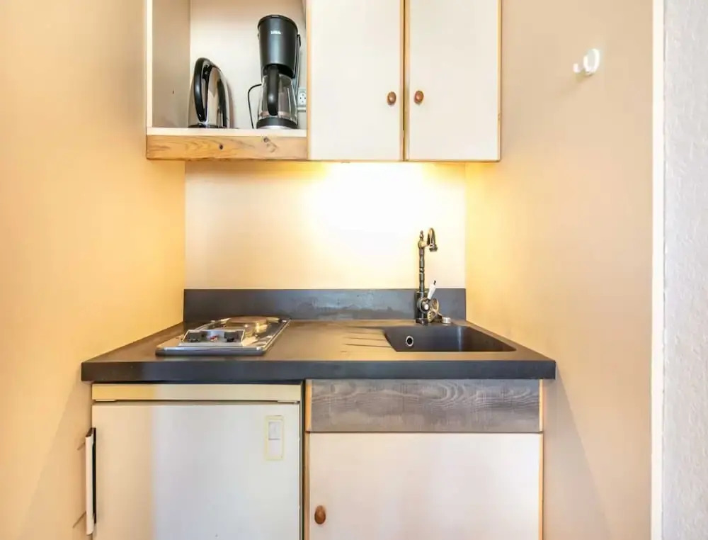 Cosy Mountain Retreat for 4 Guests