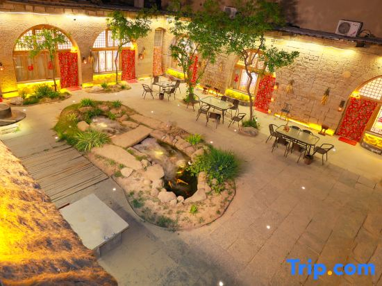 Old Yan'an Cave Dwelling Hotel