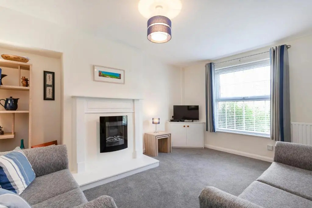 CRANBROOK 28