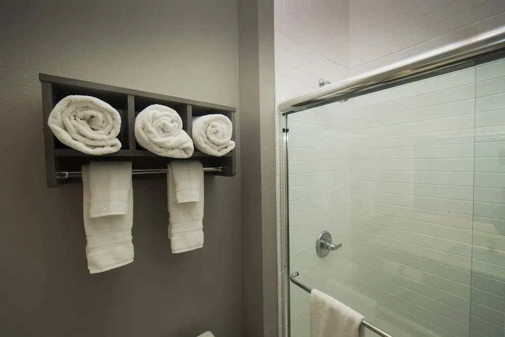 Best Western Plus Lawrenceburg