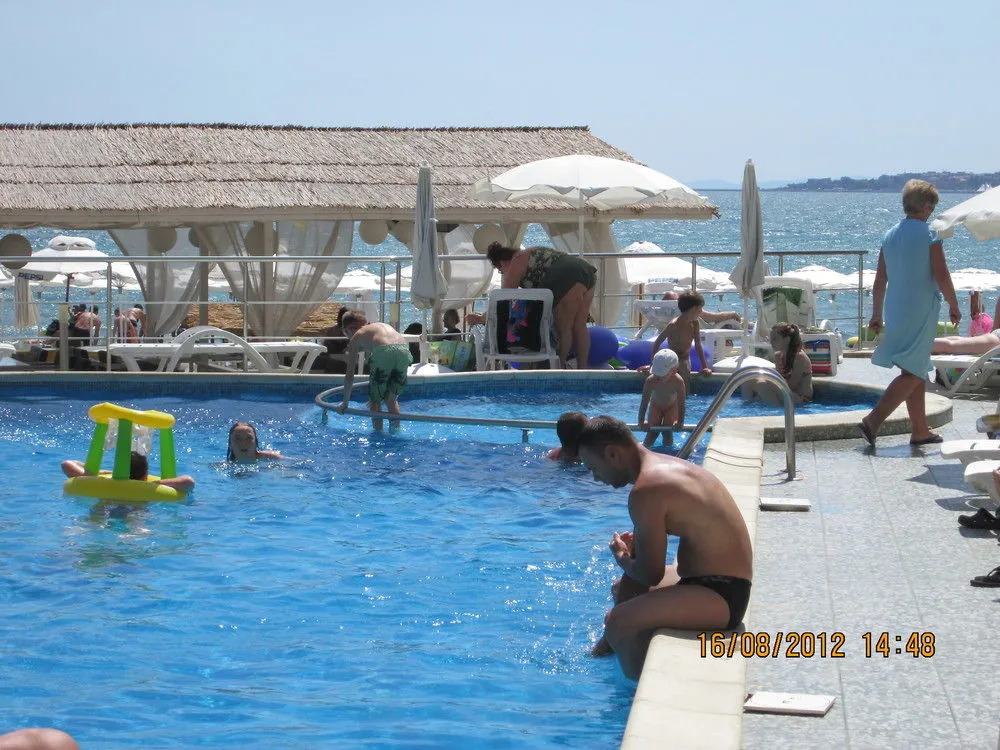 Hotel Sunny Bay