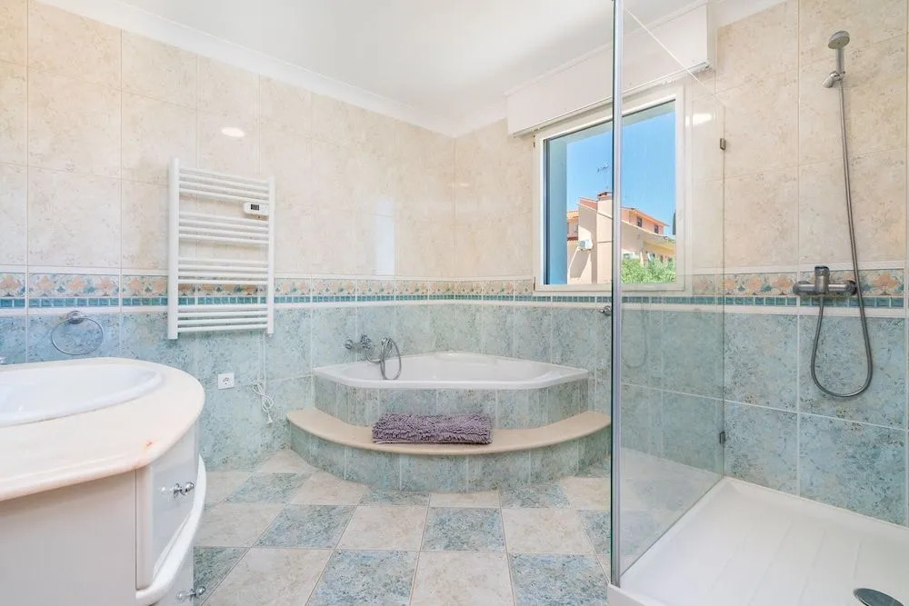 Hideaway Luxury Family Villa