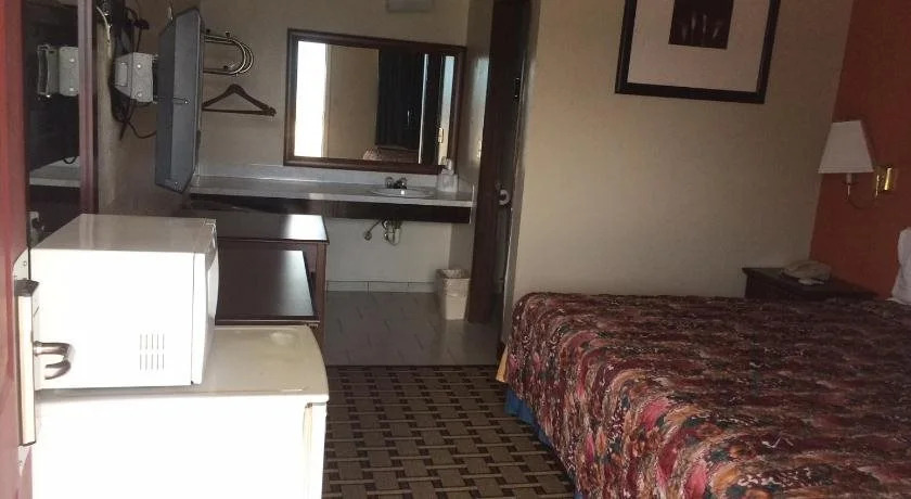 Relax Inn Henryetta