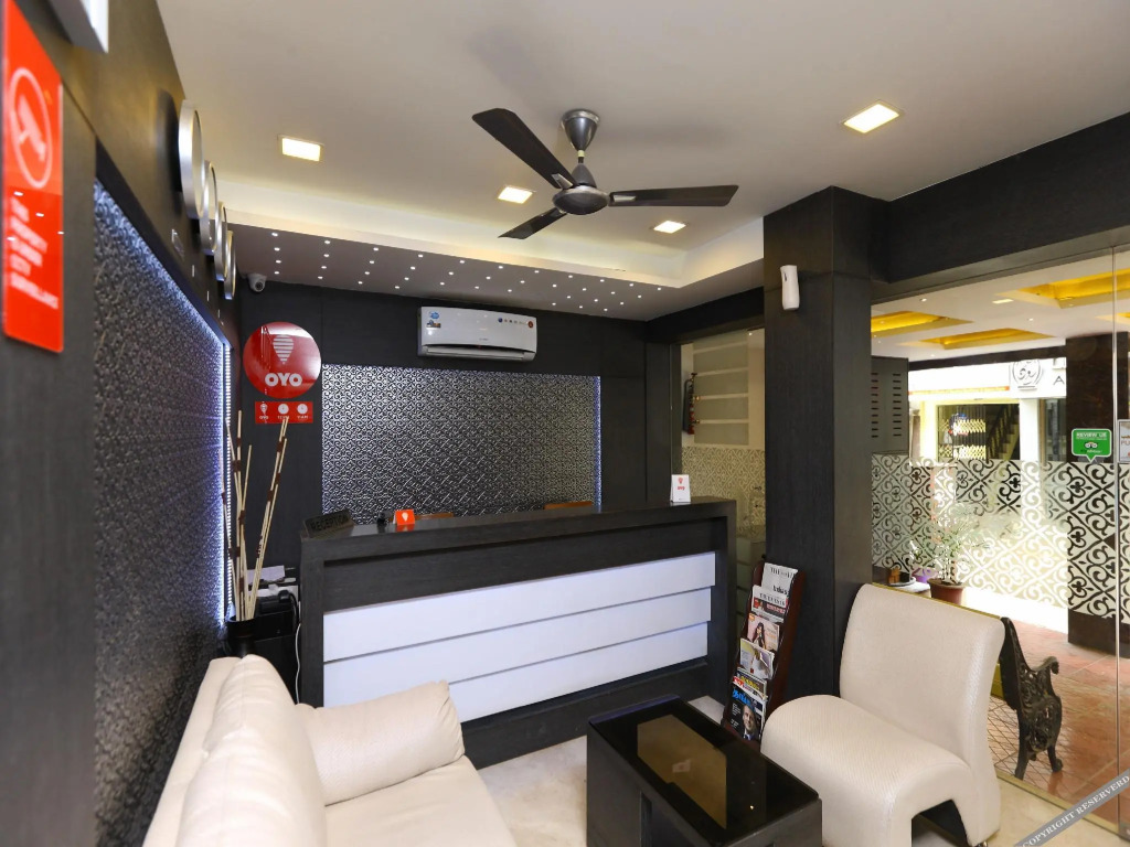 OYO Flagship 486 Nungambakkam-Greams road-Apollo Hospital