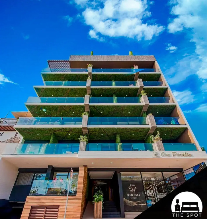 Luxury Apartment on 5th Av -One Paralia