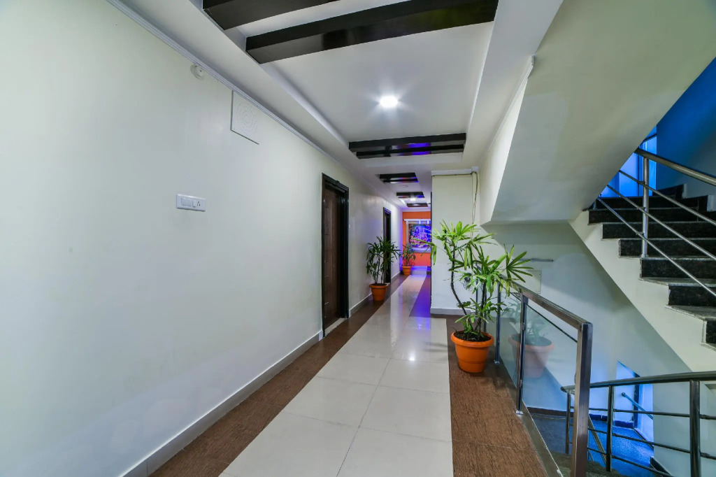 OYO 24288 Surya Teja Residency