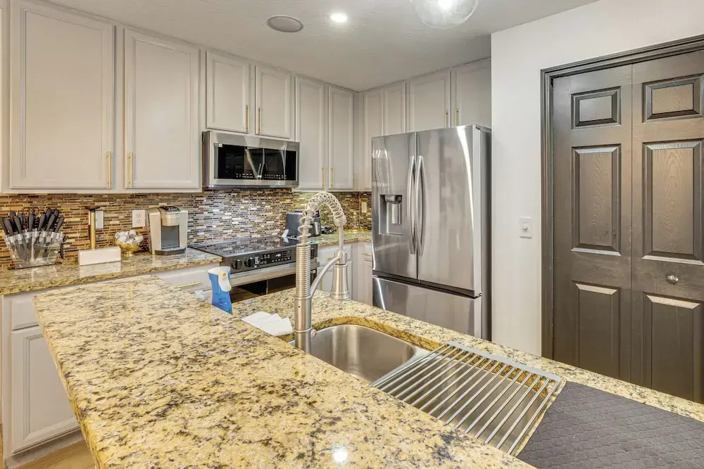 Modern Resort Getaway 9 Mi to Disney Parks!