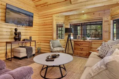 Dreams Of Summit Upscale Log Retreat