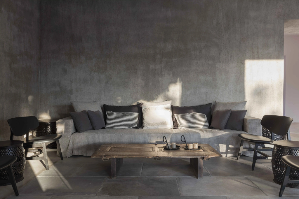 Minos Beach Art Hotel, a Member of Design Hotels