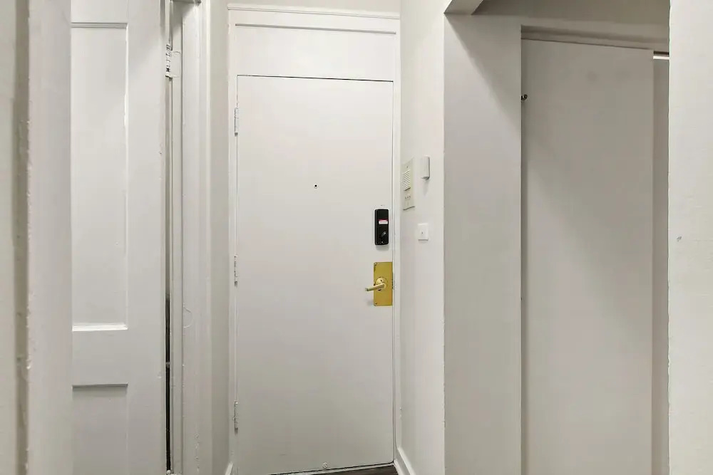 Chic 1BR - Harper rep