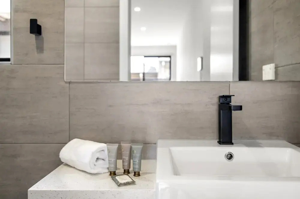 Relaxing Family Townhouse Near Melbourne's