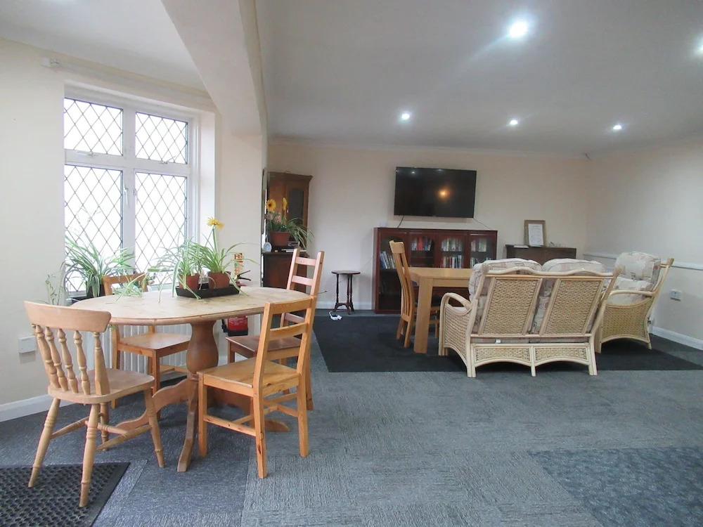 Lennard House