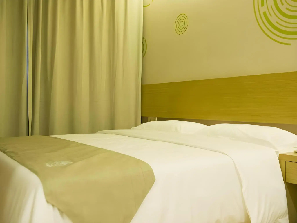 GreenTree Inn Nantong Qidong Lvsi Harbour Express Hotel