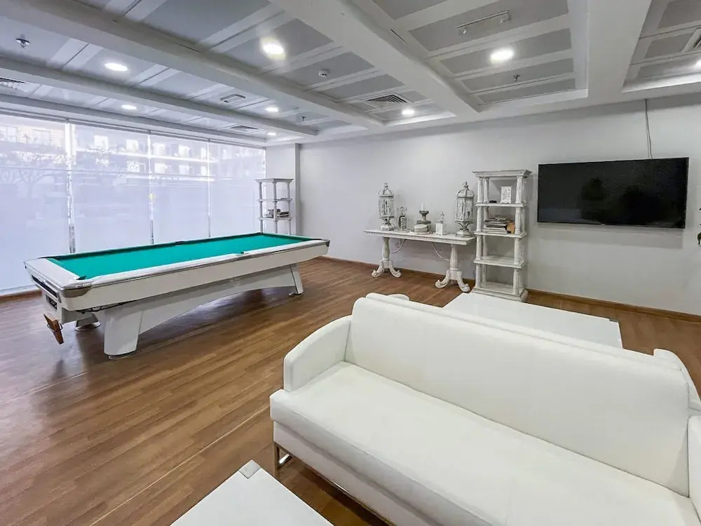 1 Bedroom in G24 - A Home Away From Home