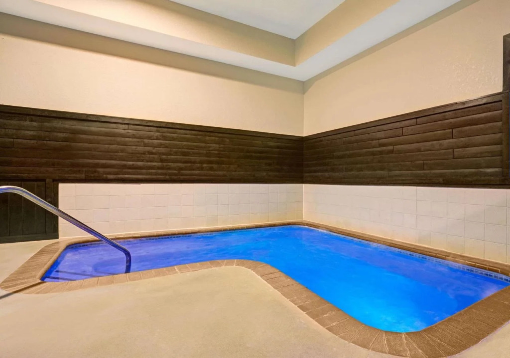Blaine Town Inn & Suites