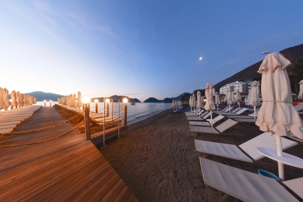 Casa De Maris Spa & Resort Hotel Adult Only 16 Plus