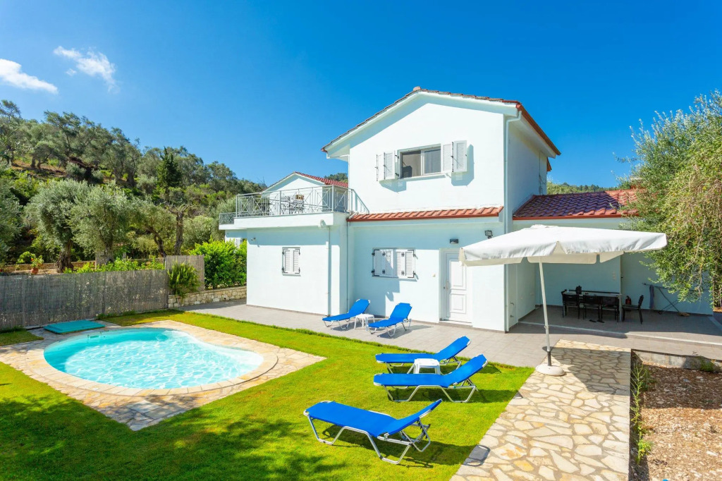 Villa Mia Private Pool Walk to Beach A C Wifi Car Not Required Eco-friendly - 2598