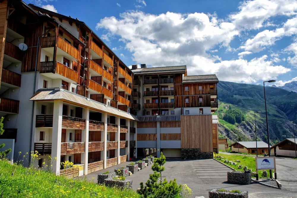 4-guest Studio With Mountain View