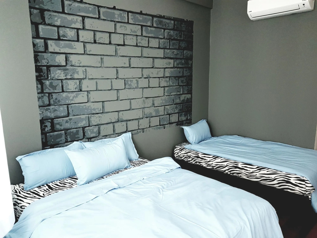 Holi 1Medini Suites