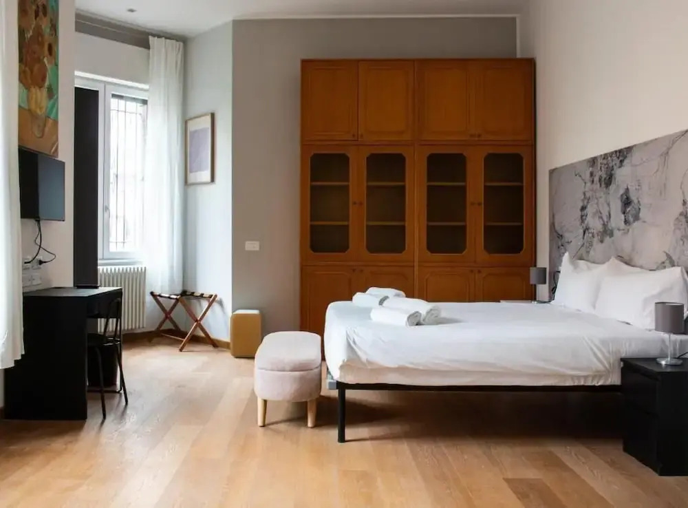 RRRapido Holy Suites and Rooms - Via Sardegna