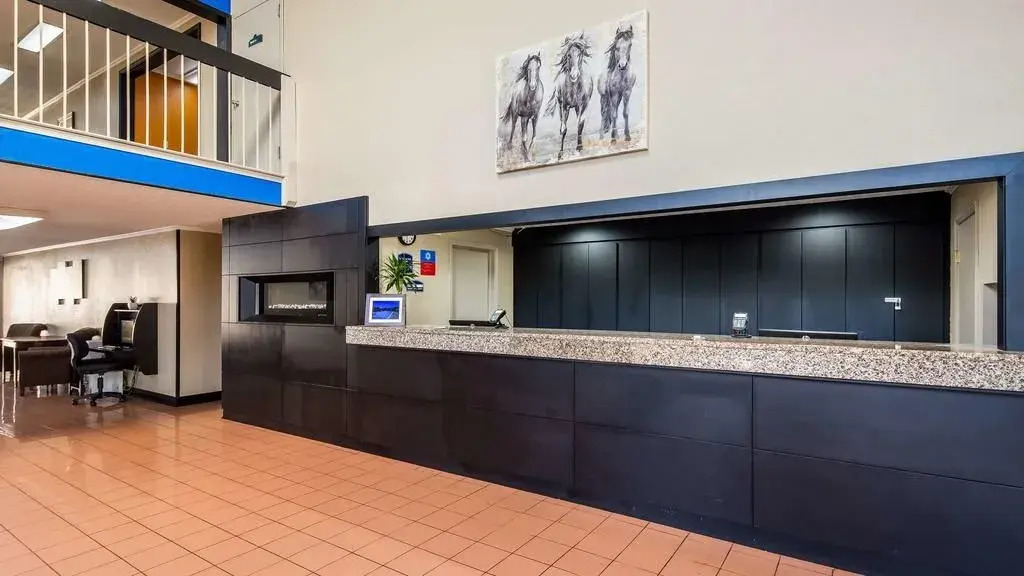 Guesthouse Inn & Suites Lexington