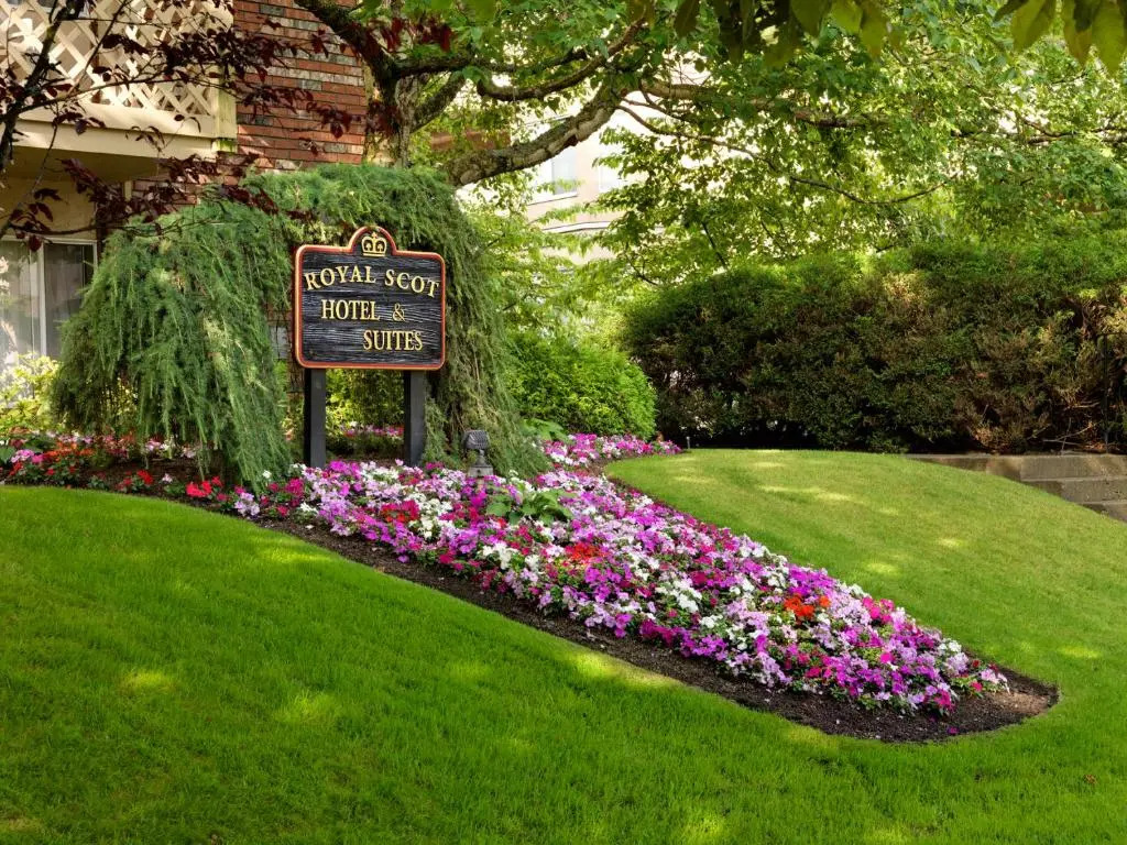 Royal Scot Hotel & Suites, Trademark Collection by Wyndham