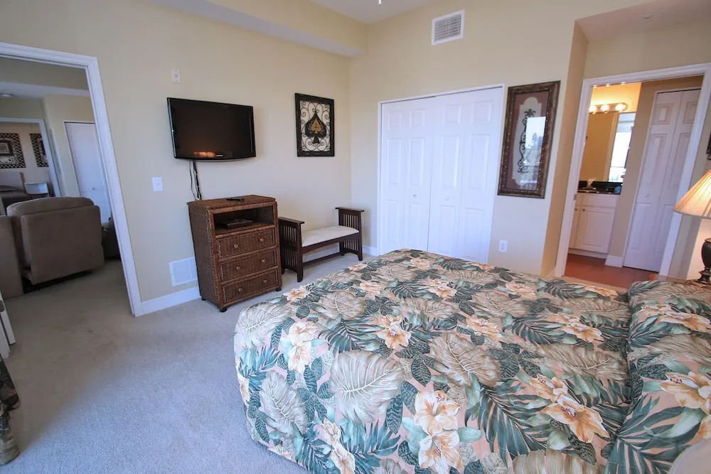 Madeira Bay Resort 512