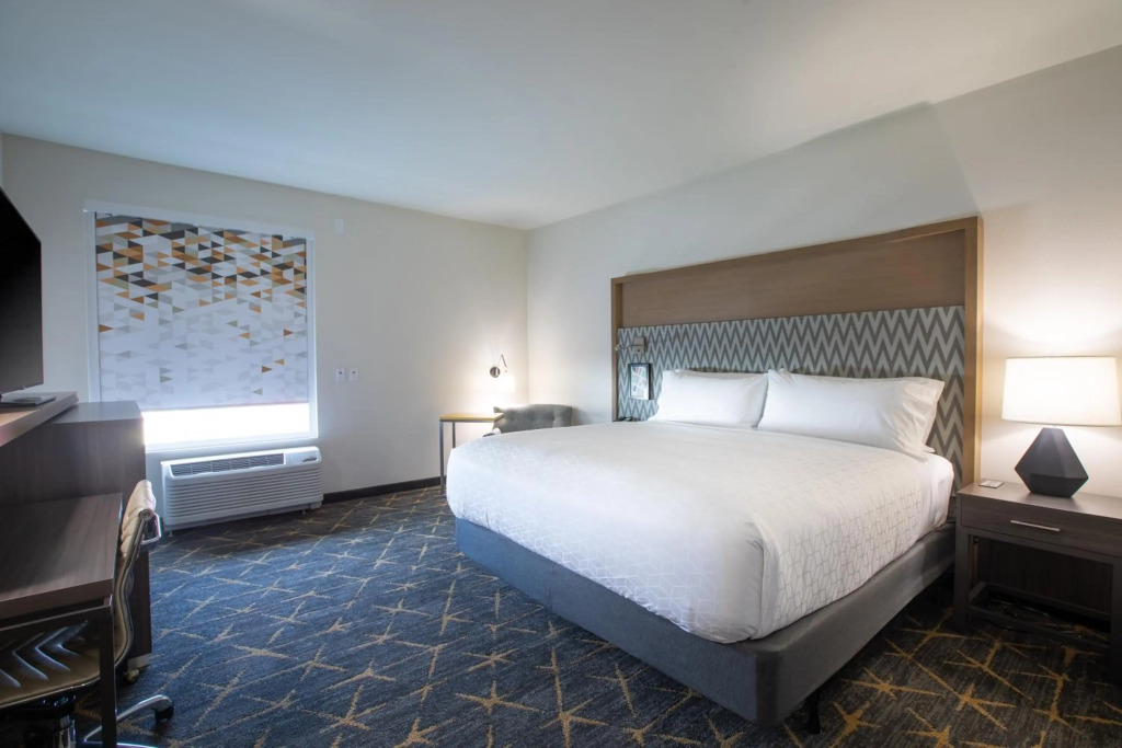 Holiday Inn Greenville - Woodruff Road by IHG