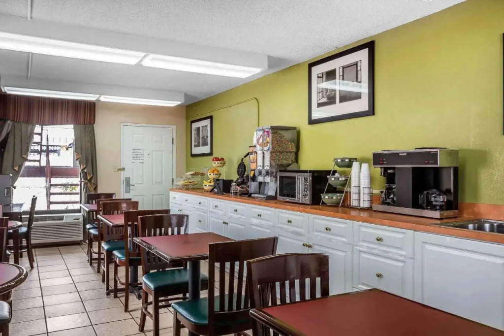 Rodeway Inn Augusta