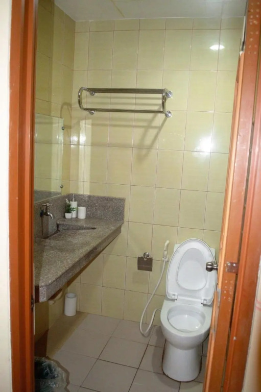 Manora Apartment