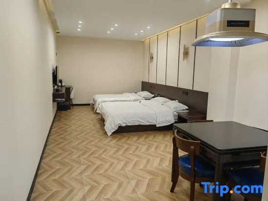 Yunxiangshe Holiday Hotel (Jiutai Railway Station)