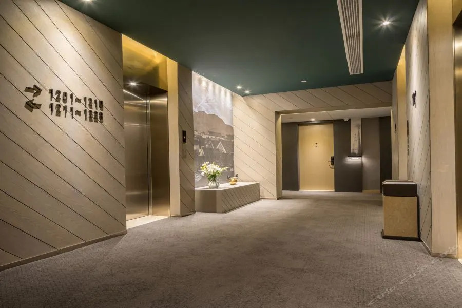 Atour Hotel Hangzhou Binjiang Olympic Sports Center