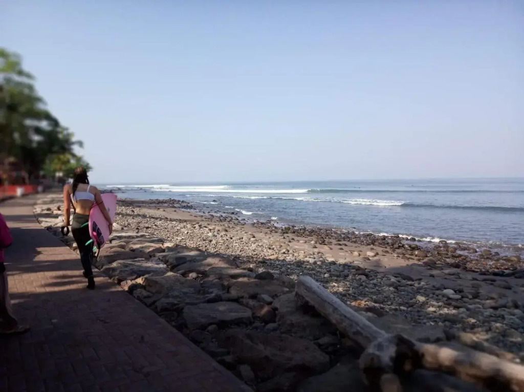 Surf Retreat Villa Sari Bali