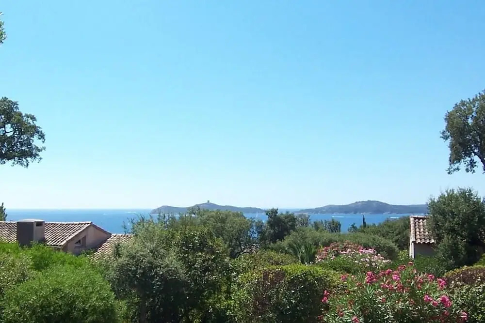 Villa Vardiola SEA View