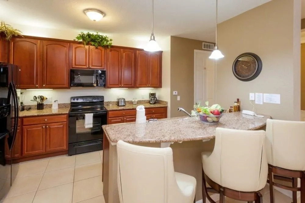 5012 Shoreway Loop #107 - 3 Br condo by RedAwning
