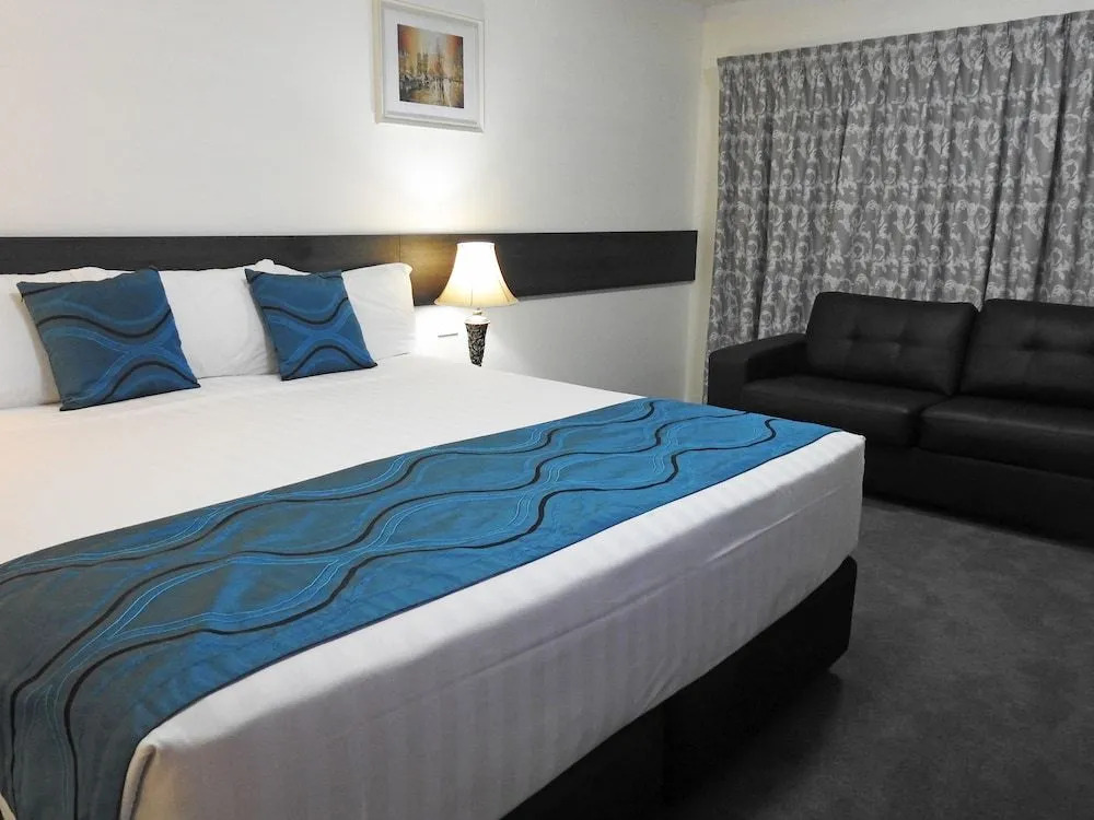Gallery Motel