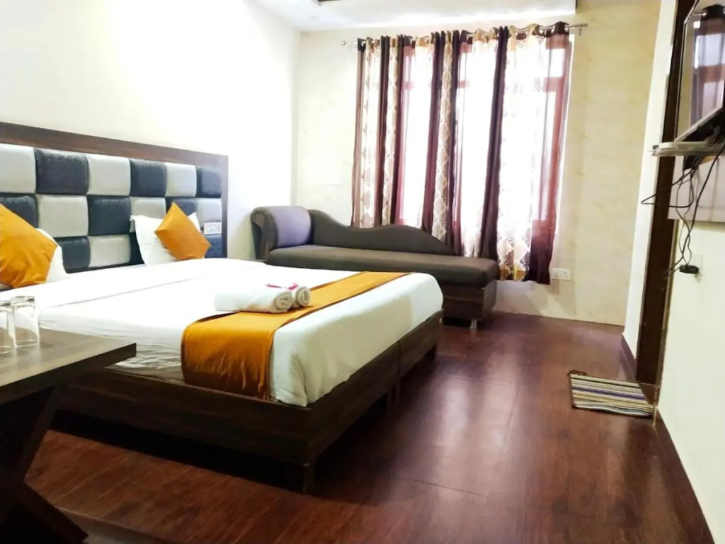 Hotel Sukhman Residency
