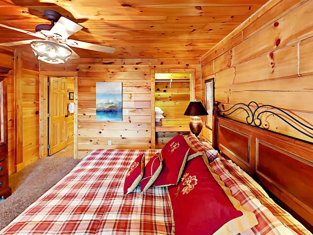 426 Forrest Springs Dr Cabin 3 Bedrooms 3 Bathrooms Cabin
