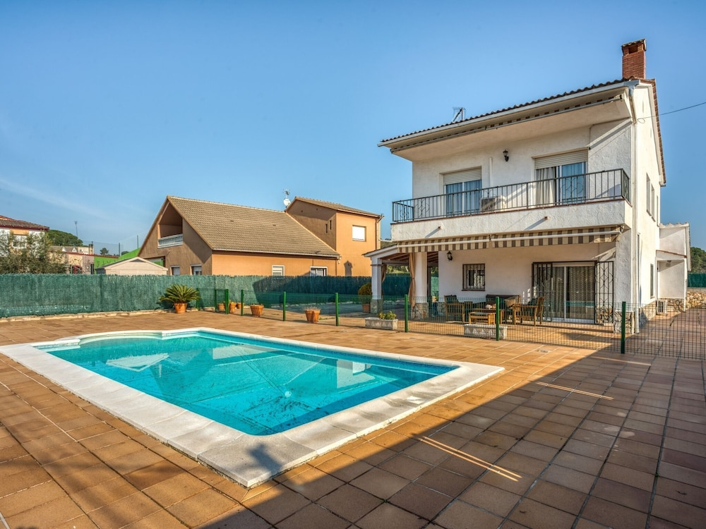 Scenic Villa in Fogars de la Selva With Swimming Pool
