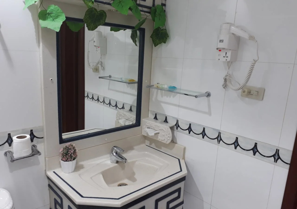 Hayat Redwa Hotel