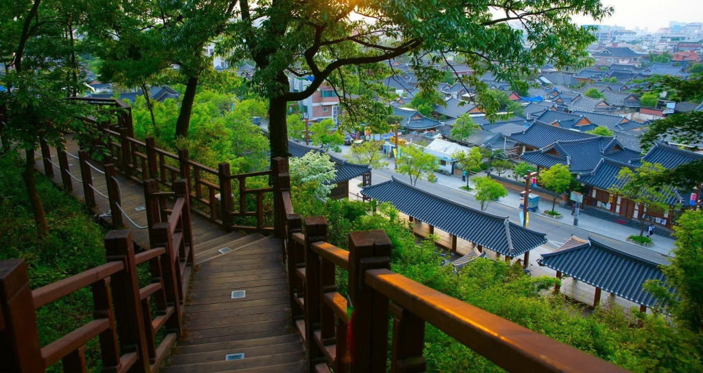 Hanulgiwa Hanok Stay