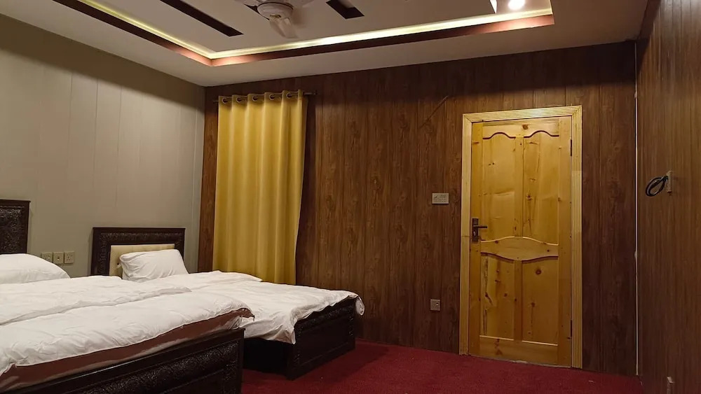 Darwesh Hotel Hunza