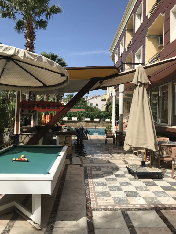 Marina Apart Hotel