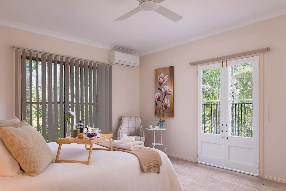 Jacaranda Cottages