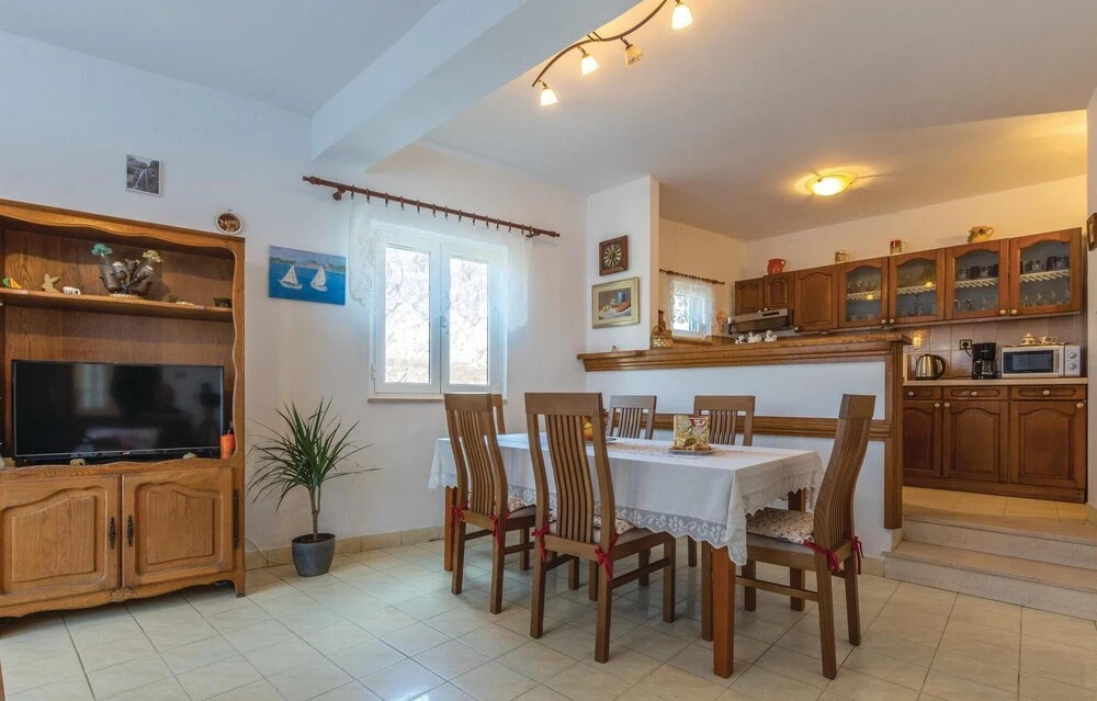 Awesome Home in Gata Zvecanje With Wifi, Outdoor Swimming Pool and 3 Bedrooms