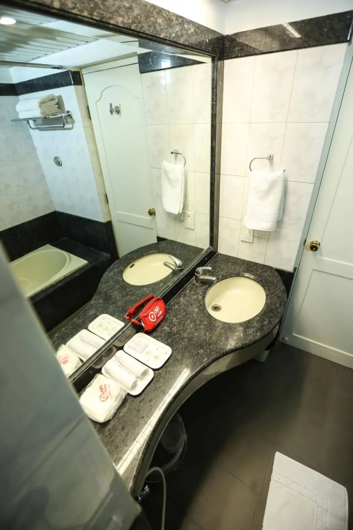 Hotel Grand Inn