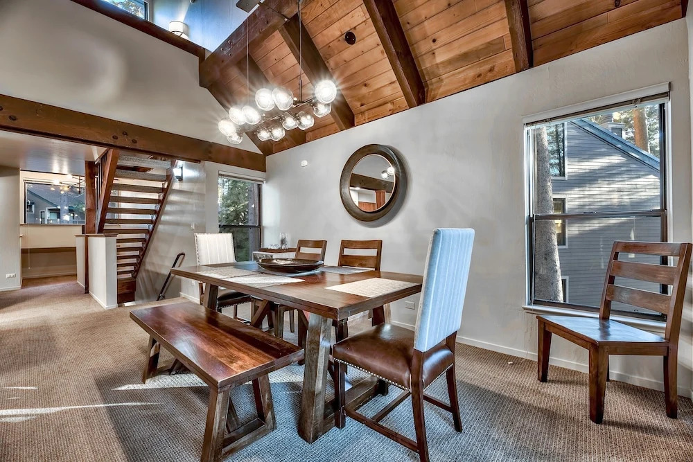 Instagrammable Townhome Steps From Lake Tahoe â€“ Sleeps 10! 4 Bedroom Townhouse by RedAwning