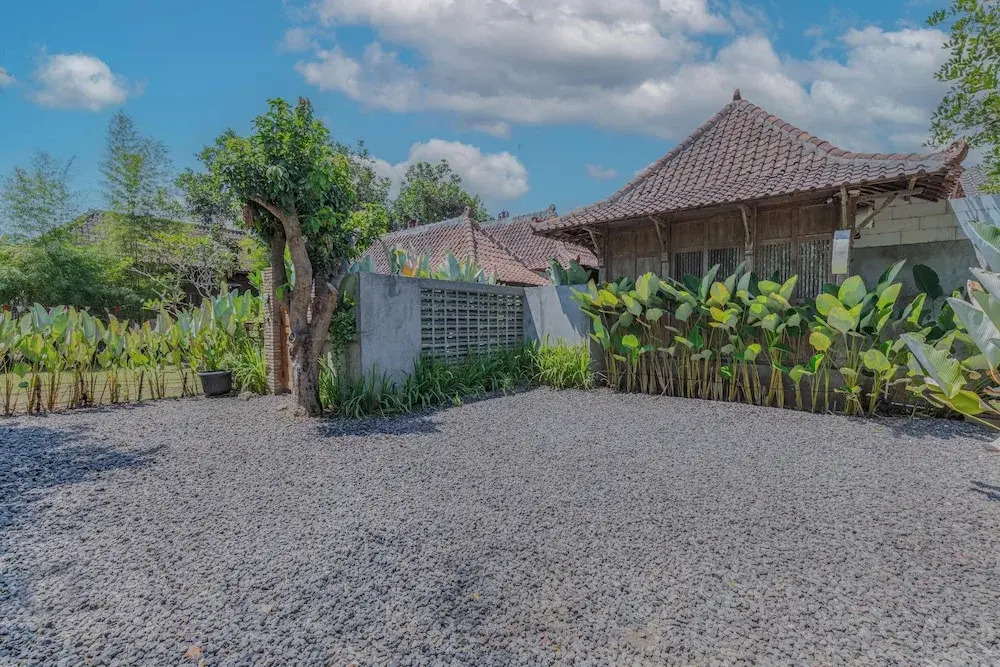 Yukke Tembi Homestay