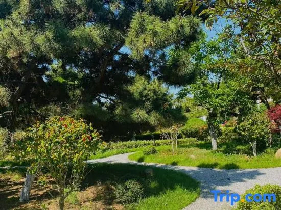 Rongcheng Shi Island Hotel (Shi Island Renjia Scenic Area)